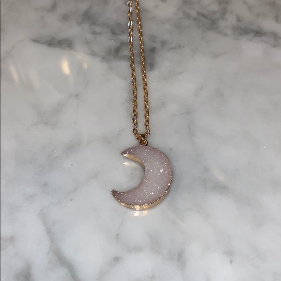 NWOT. White Druzy Quartz Moon Pendant 🌙 - Picture 2 of 6